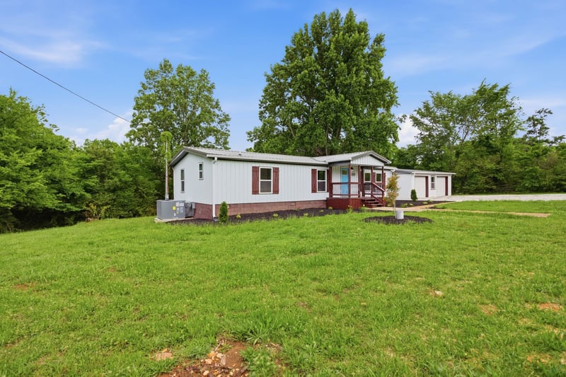 8498 Crawley Hill Rd, Mount Pleasant, TN 38474