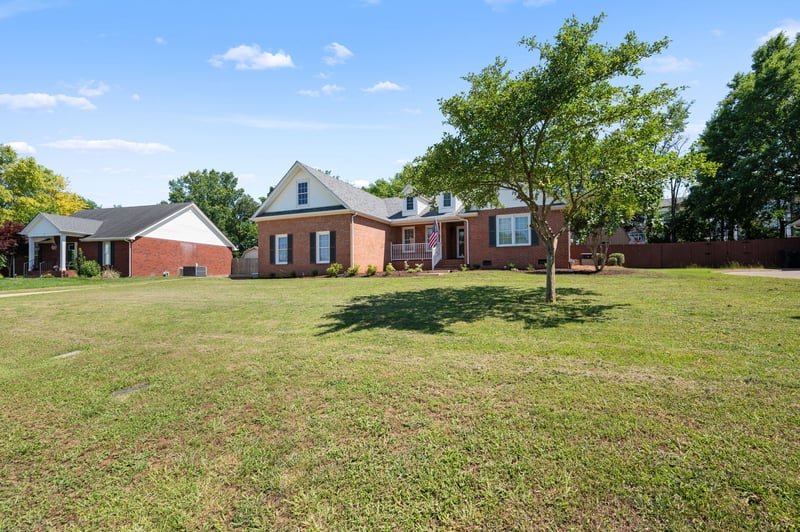 206 Brentmeade Dr, Murfreesboro, TN 37130
