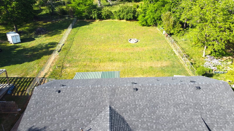 111 S Valley Rd, Hendersonville, TN 37075