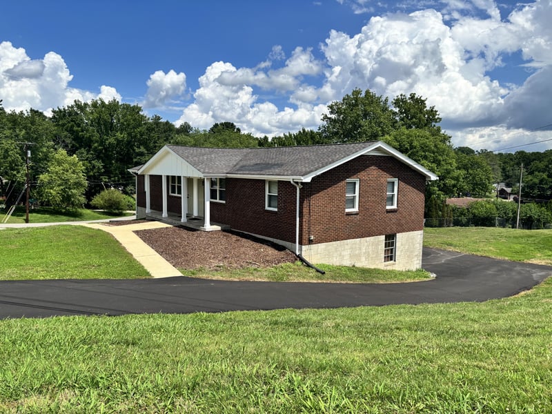 171 Vulco Dr, Hendersonville, TN 37075