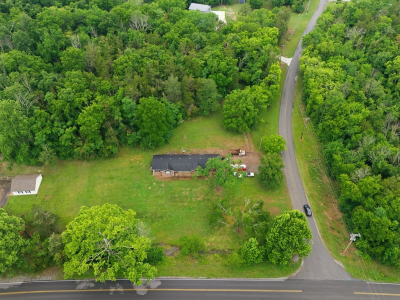 101 E Allen Rd, Hendersonville, TN 37075