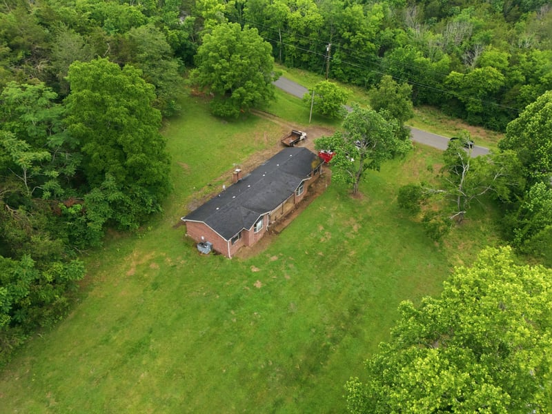 101 E Allen Rd, Hendersonville, TN 37075