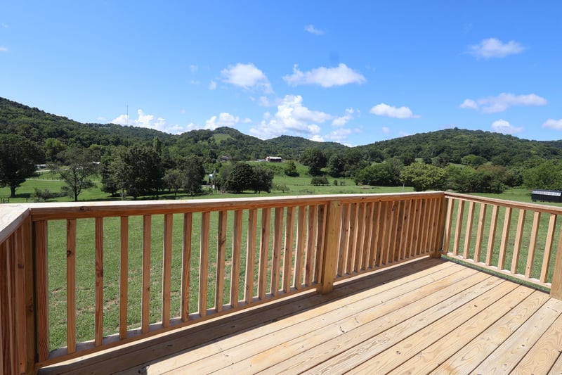 15 Wilkerson Hollow Ln, Brush Creek, TN 38547