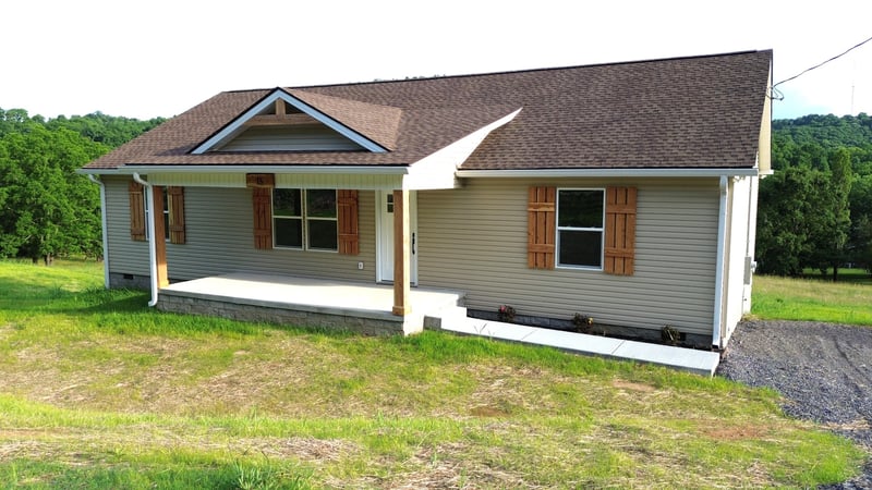 15 Wilkerson Hollow Ln, Brush Creek, TN 38547