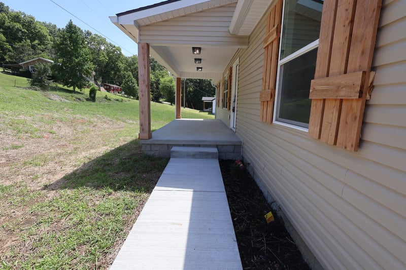 15 Wilkerson Hollow Ln, Brush Creek, TN 38547