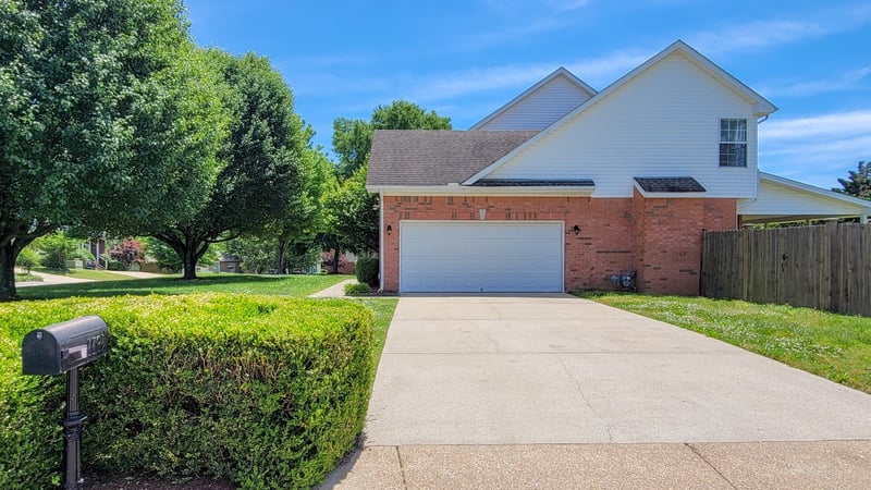 1701 Portway Ct, Spring Hill, TN 37174