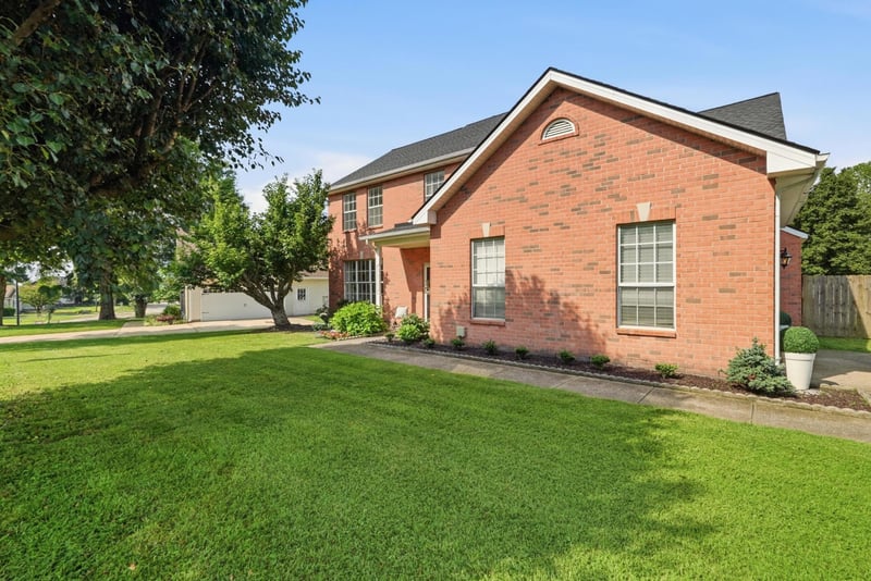 1701 Portway Ct, Spring Hill, TN 37174