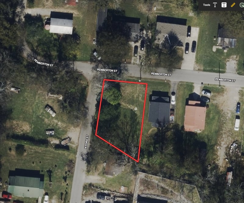 Ford St, Gallatin, TN 37066
