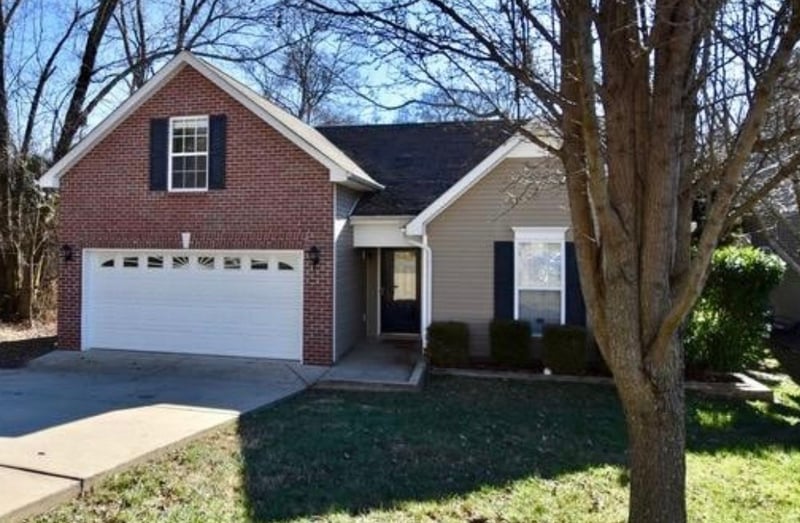 8466 Lawson Dr, Antioch, TN 37013