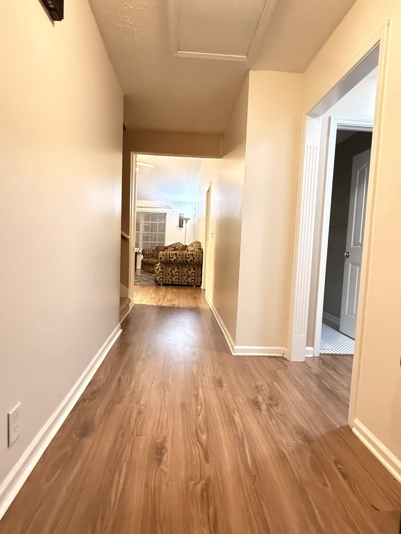 8466 Lawson Dr, Antioch, TN 37013