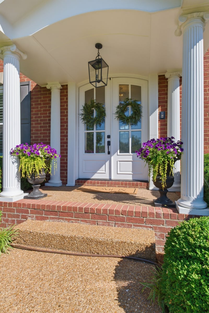 2240 Oakleaf Dr, Franklin, TN 37064