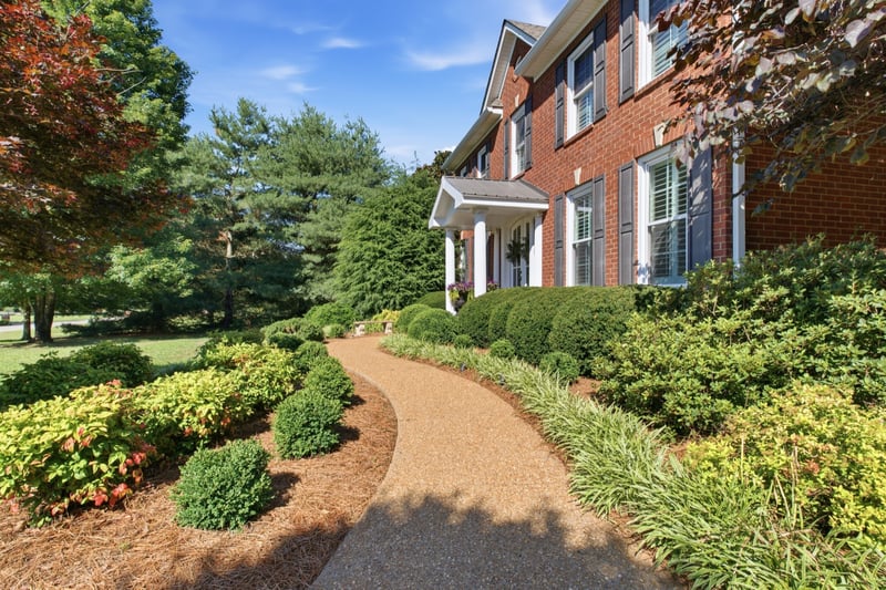 2240 Oakleaf Dr, Franklin, TN 37064