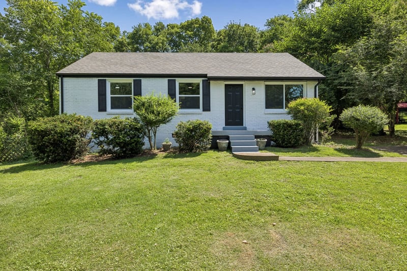 2208 Larimore Dr, Nashville, TN 37214