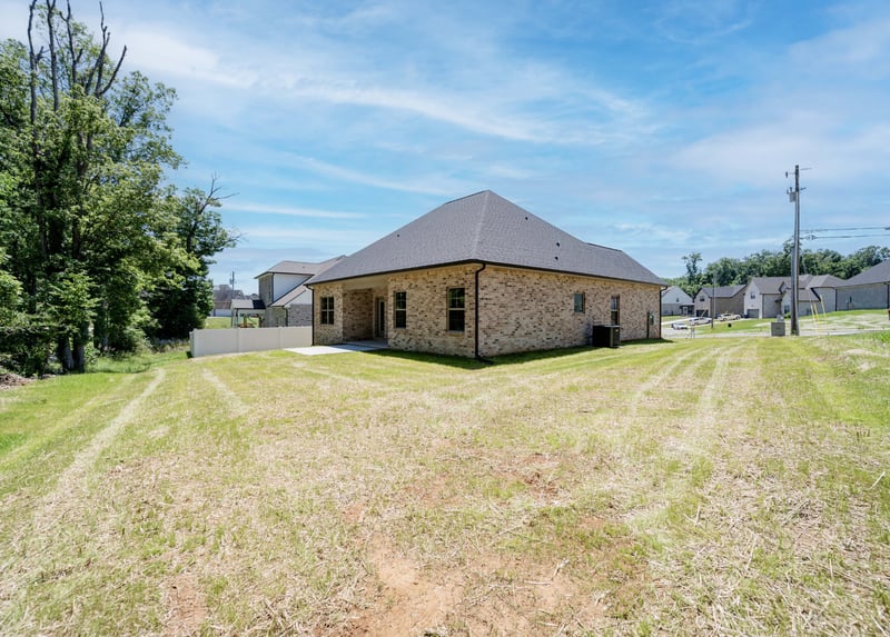 704 Summerline Rd, Smyrna, TN 37167