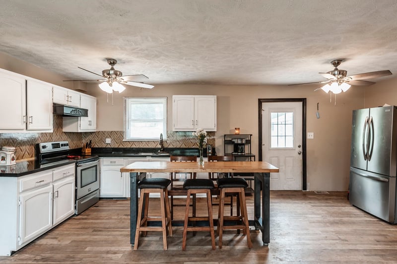 4719 Austin Peay Hwy, Westmoreland, TN 37186