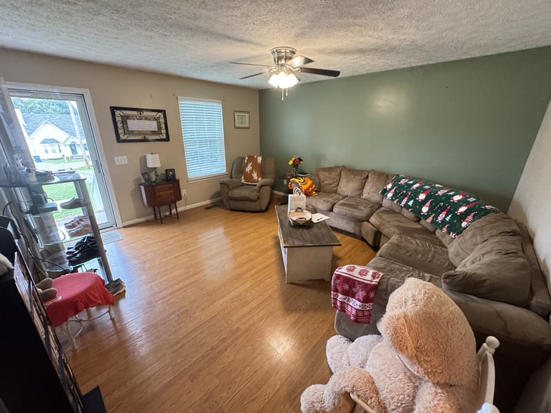 1012 Heydel Cir, Lebanon, TN 37087
