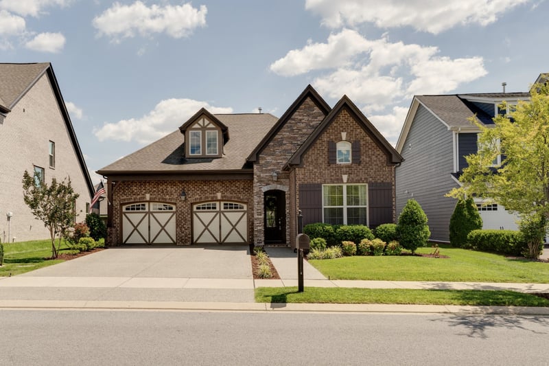 576 Lingering Way, Hendersonville, TN 37075