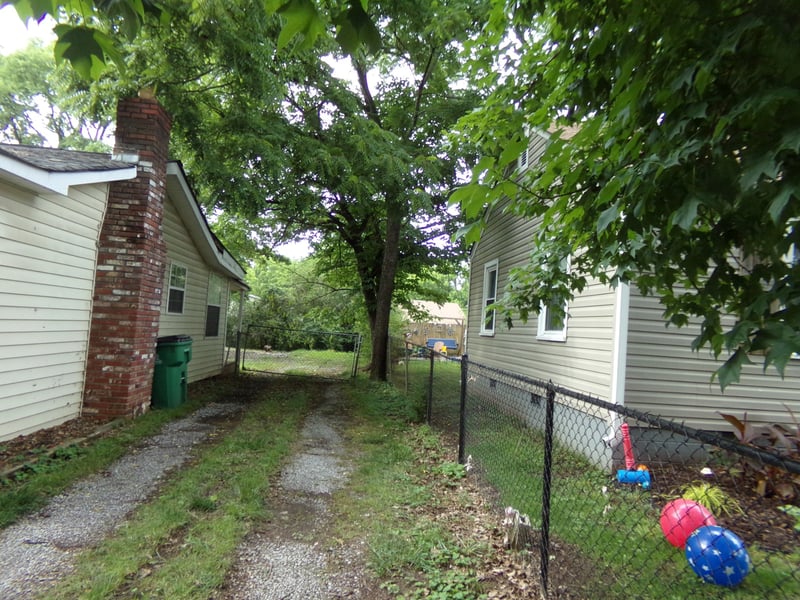 305 Hickory St, Madison, TN 37115
