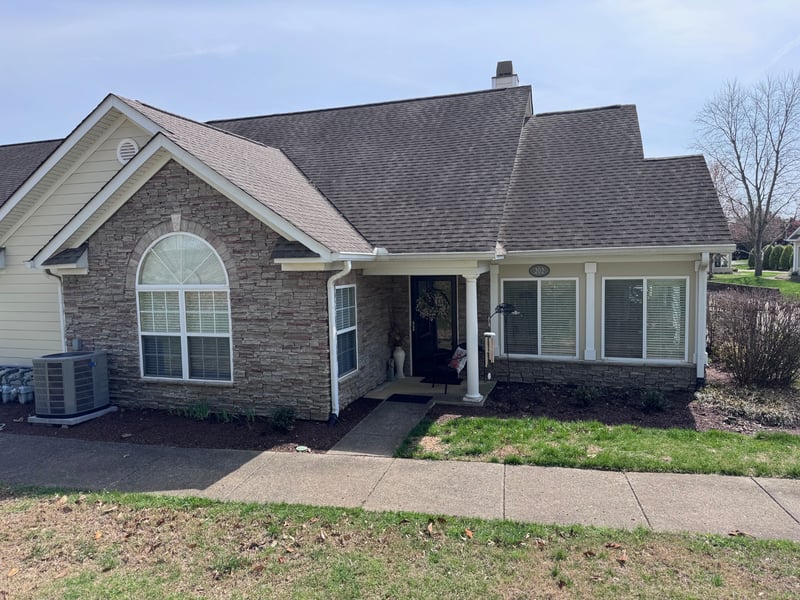 825 Browns Ln #202, Gallatin, TN 37066