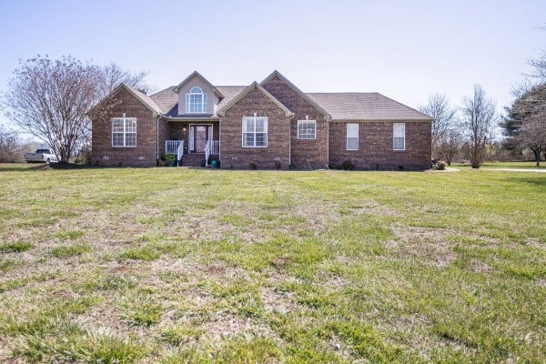 817 Rands Way, Columbia, TN 38401