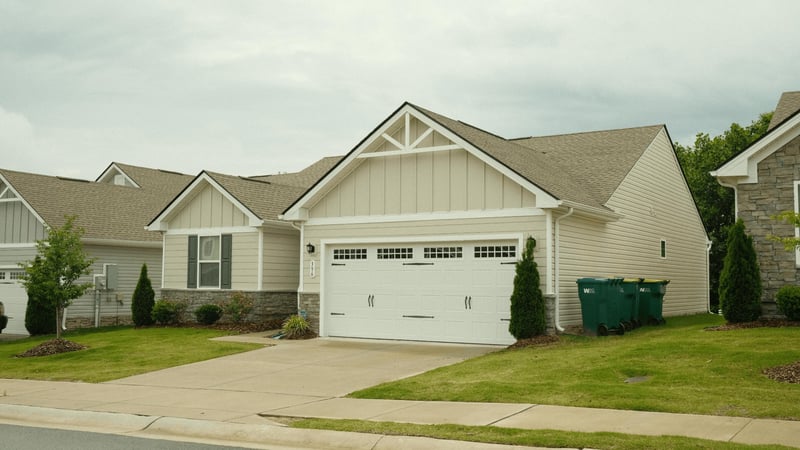 396 Streamview Dr, White House, TN 37188