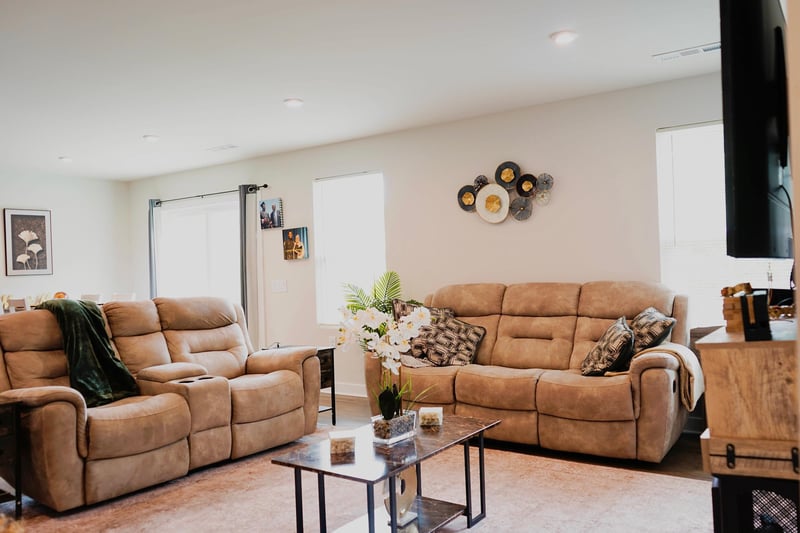 396 Streamview Dr, White House, TN 37188