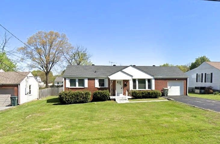 807 Wildwood Ave, Lebanon, TN 37087