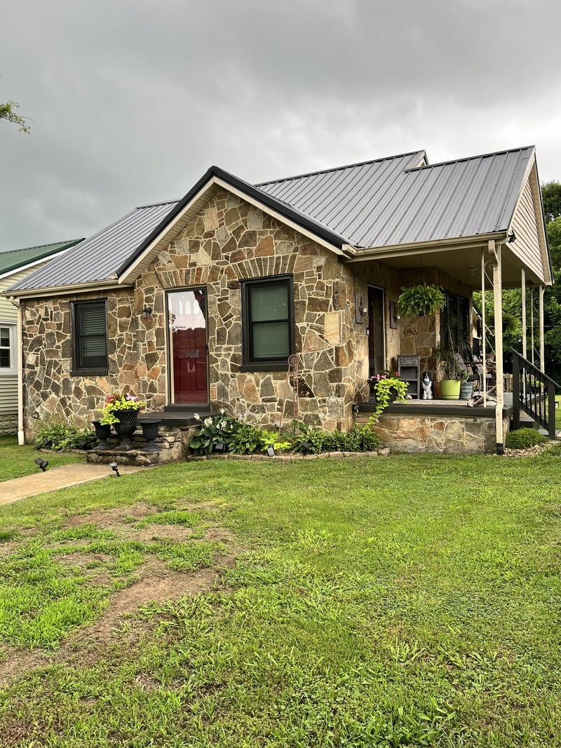 108 Greenwood St, Mount Pleasant, TN 38474