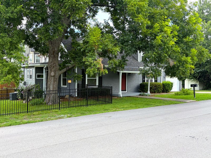 715 Park Cir, Nashville, TN 37205