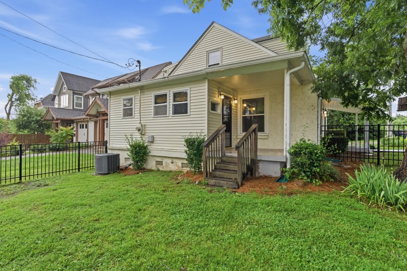 715 Park Cir, Nashville, TN 37205