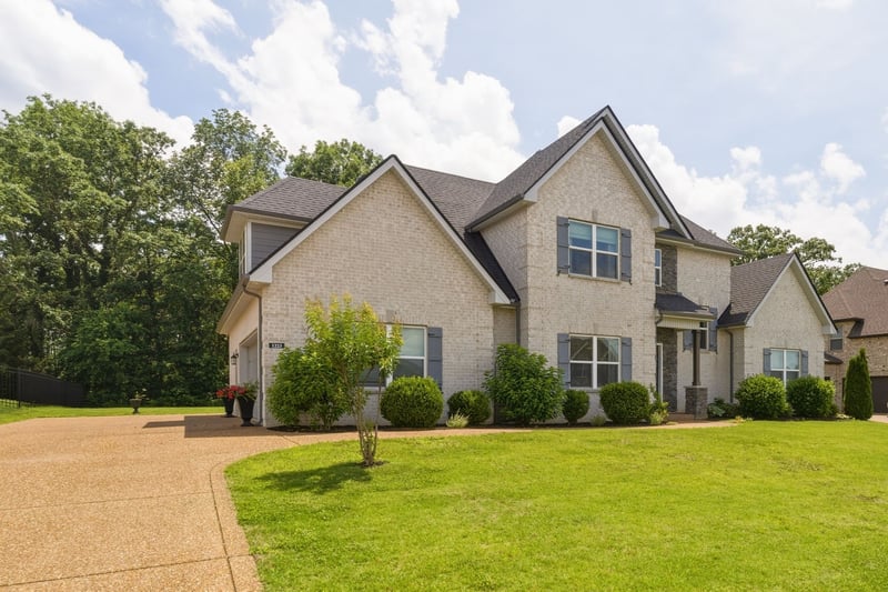 1223 Emmie Reece Dr, Smyrna, TN 37167