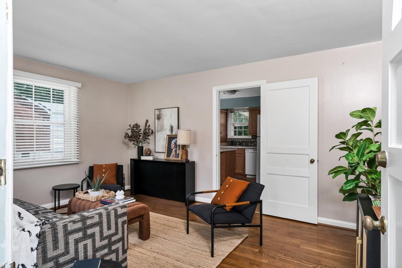 217 Ridgeway Dr, Nashville, TN 37214