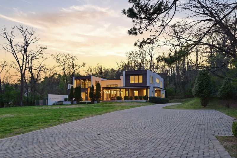 2616 Tiffany Dr, Nashville, TN 37206