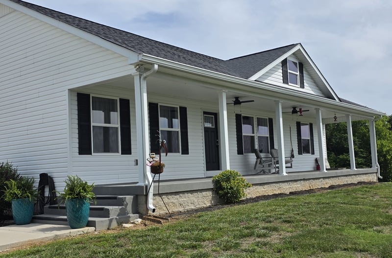 4 Lewis James Ln, Riddleton, TN 37151