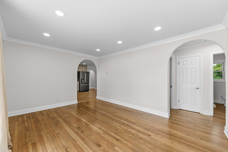 7220 Polk Ln, Columbia, TN 38401