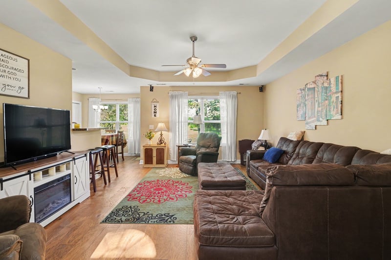 502 Poplar Bnd, Dickson, TN 37055