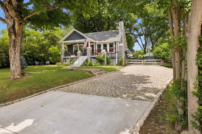 207 4th Ave, Columbia, TN 38401