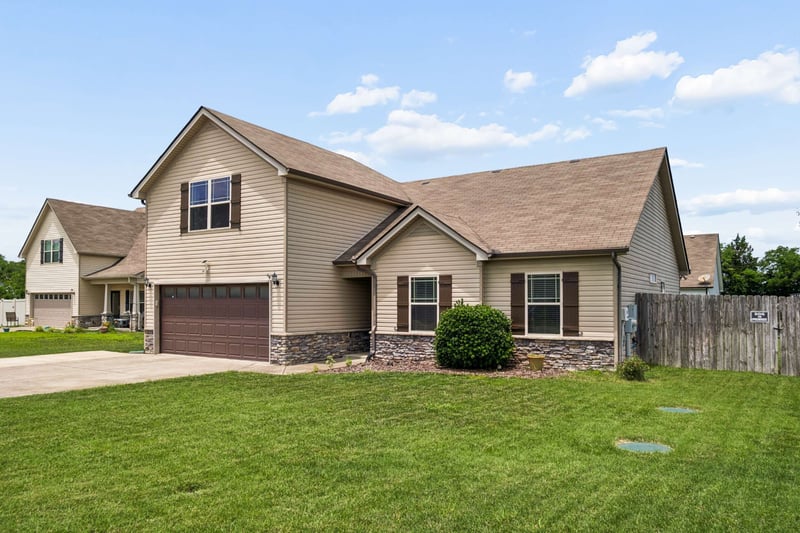 120 Farmbrook Ct, Murfreesboro, TN 37128