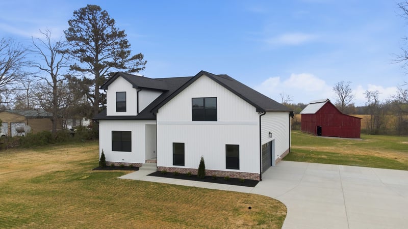 4323 South Garrett, Springfield, TN 37172