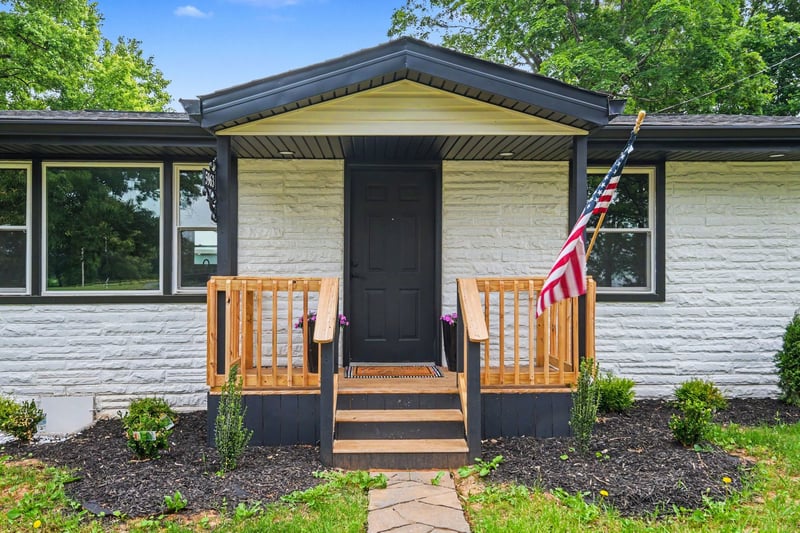 5963 Wayman Dunn Rd, Springfield, TN 37172