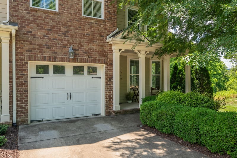 1540 Hampshire Pl, Thompsons Station, TN 37179