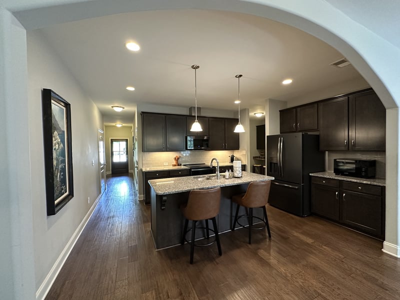 1008 Callaway Dr, Lebanon, TN 37087
