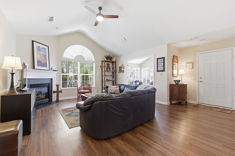 825 Browns Ln #1602, Gallatin, TN 37066