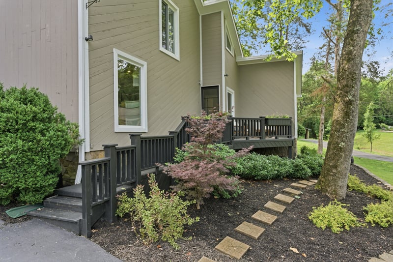 7057 Cotton Blossom Ln, Nashville, TN 37221