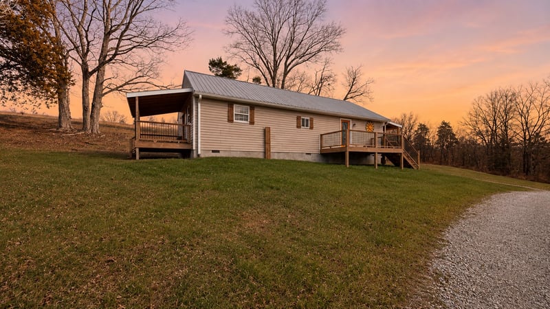3796 Highway 49 , Charlotte, TN 37036