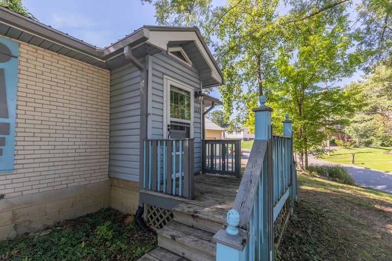 122 Luna Dr, Nashville, TN 37211