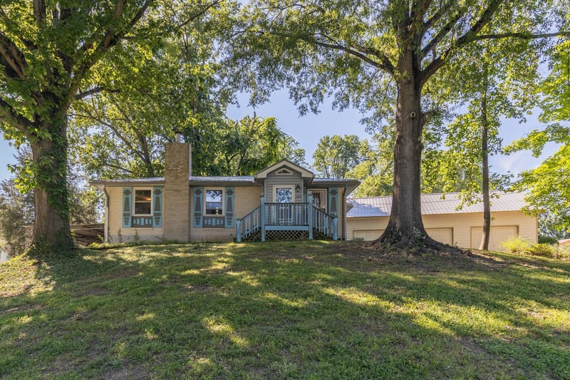 122 Luna Dr, Nashville, TN 37211