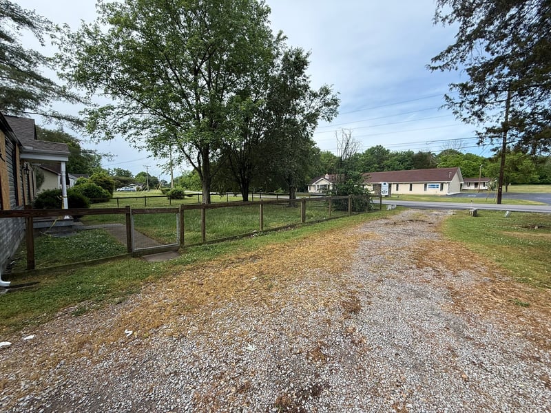 5725 Seminary Rd, Smyrna, TN 37167
