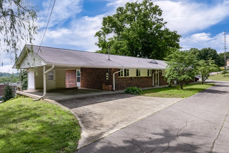 3020 3022 Fernbrook Ln, Nashville, TN 37214