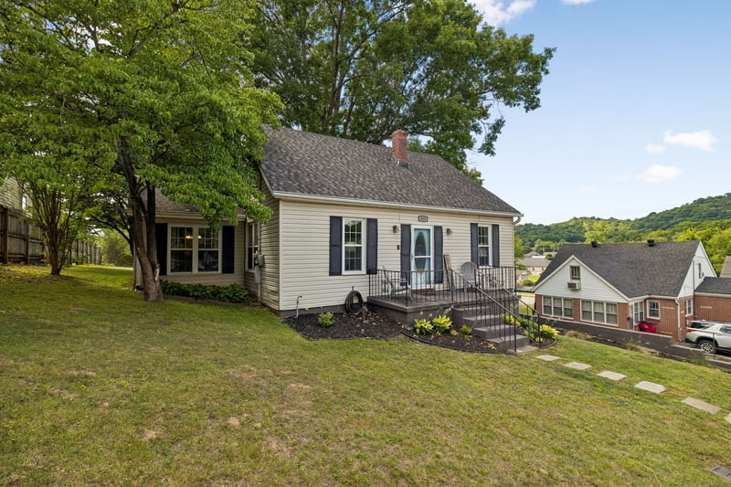 313 Cullum St, Carthage, TN 37030